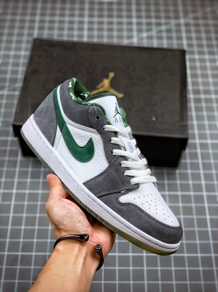 Women's Running Weapon Air Jordan 1 Low Gray Shoes 0409 Women's Running Weapon Air Jordan 1 Low Gray Shoes 0409